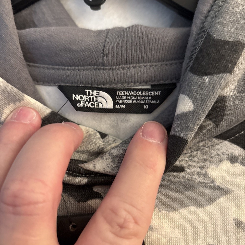 North Face Fleece Hoodie, Youth, Camouflage Print - Picture 5 of 12